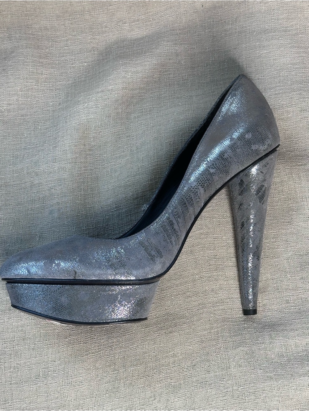 Elizabeth and James Mason Pewter Metallic Silver Platform Heels Size 10
